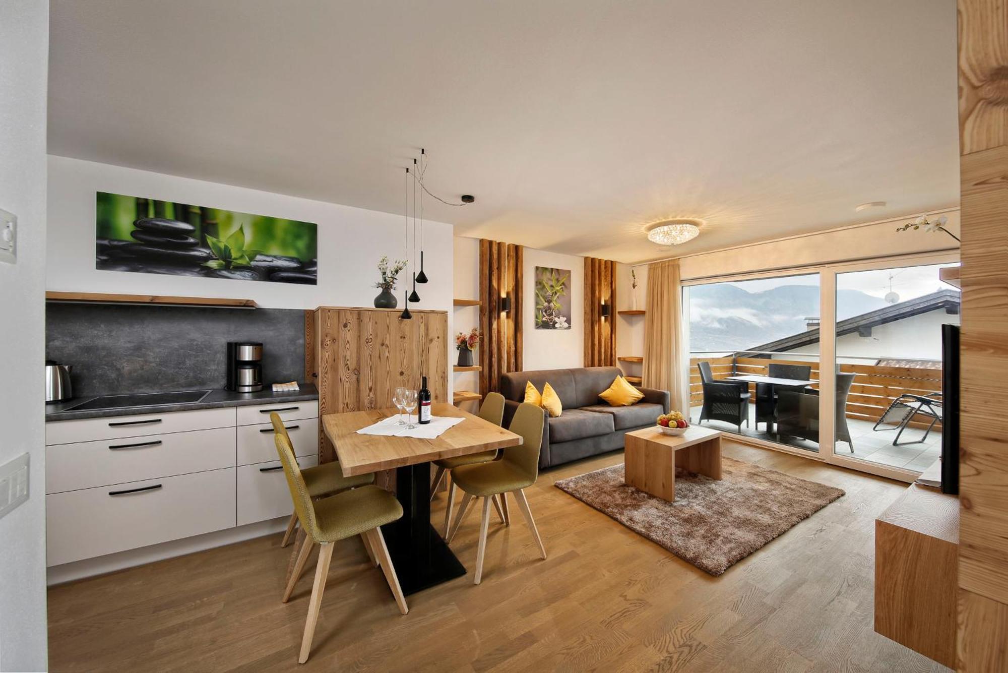 Appartement-Hotel Beatenhof Tirolo Dış mekan fotoğraf